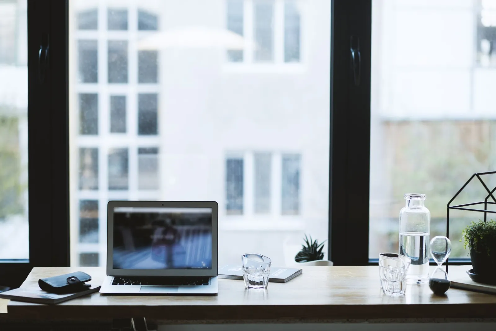 Laptop on a desk, the kind of setup used to run batch jobs productively