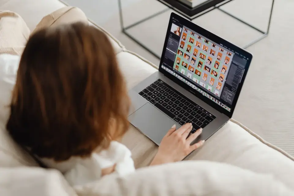 Cover image for Convert PNG to JPG: When to Switch and How to Do It Right
