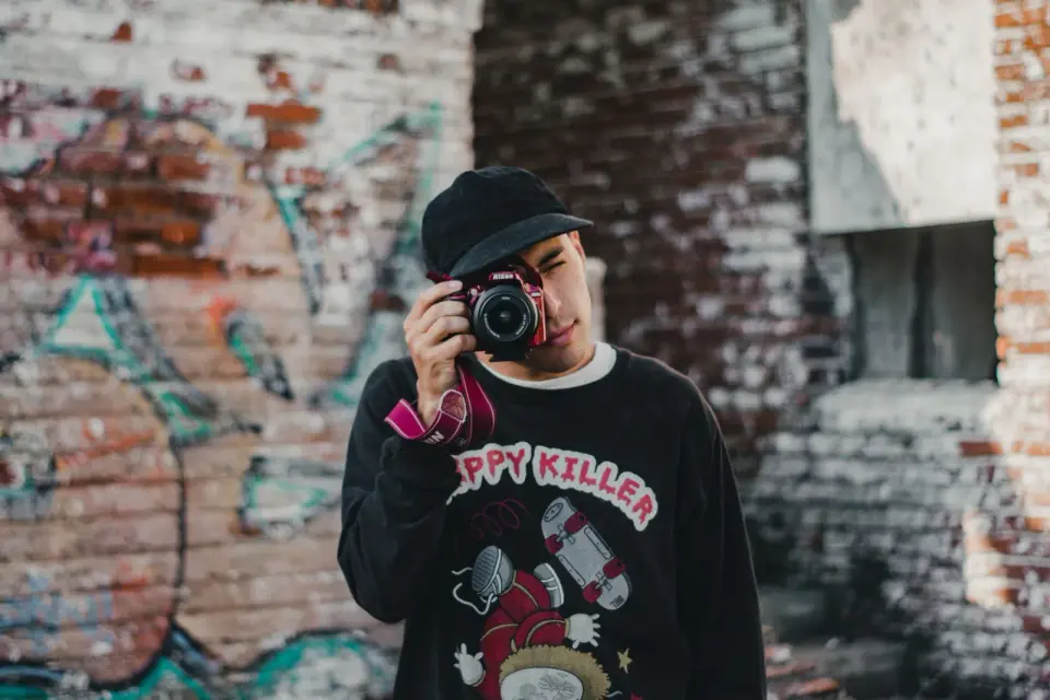 How to Convert RAW Photos to JPG: Tools and Workflow