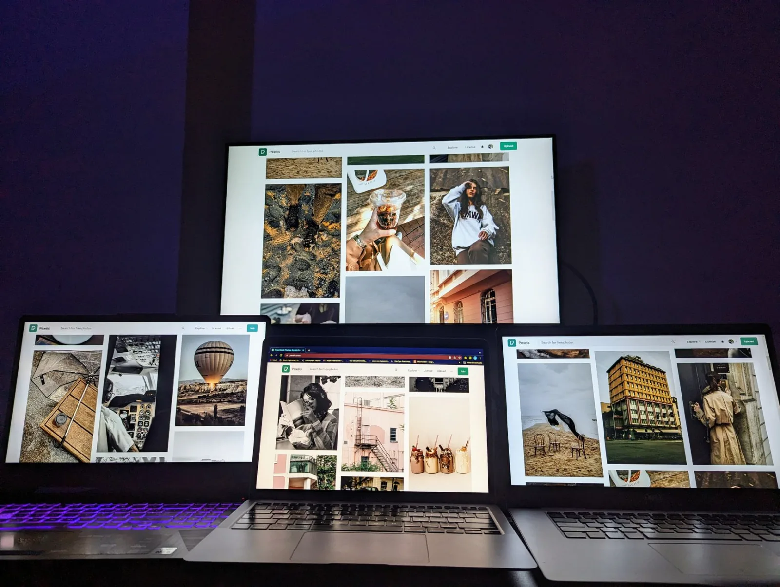 A multi-screen digital setup where screenshot region selection matters