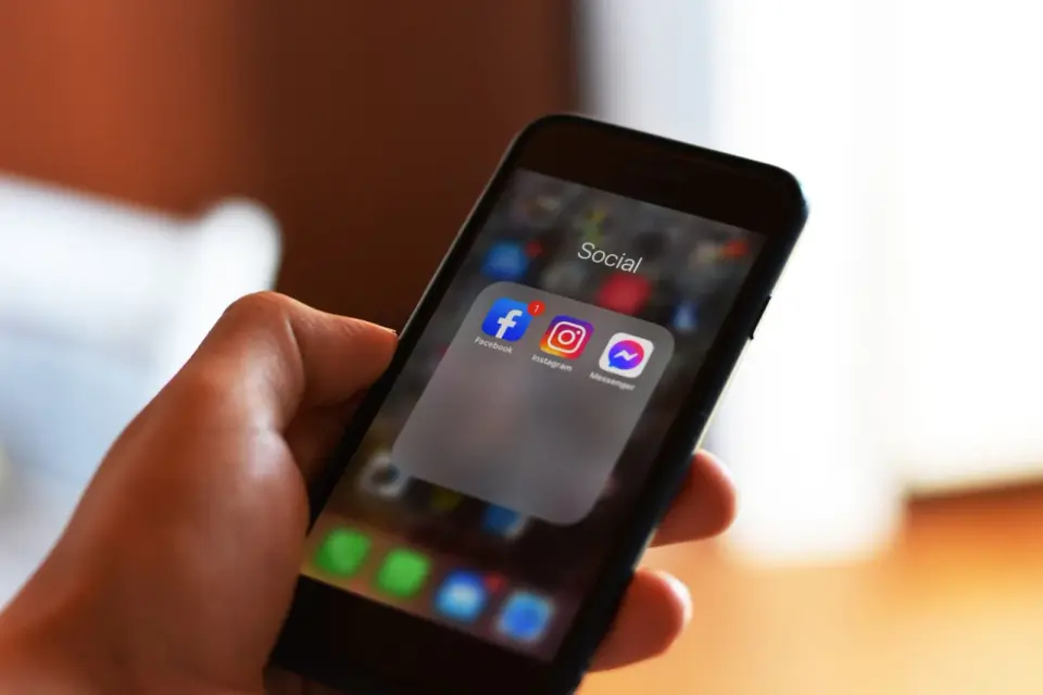 Cover image for Screenshot to Image: Save, Format, and Optimize Screenshots
