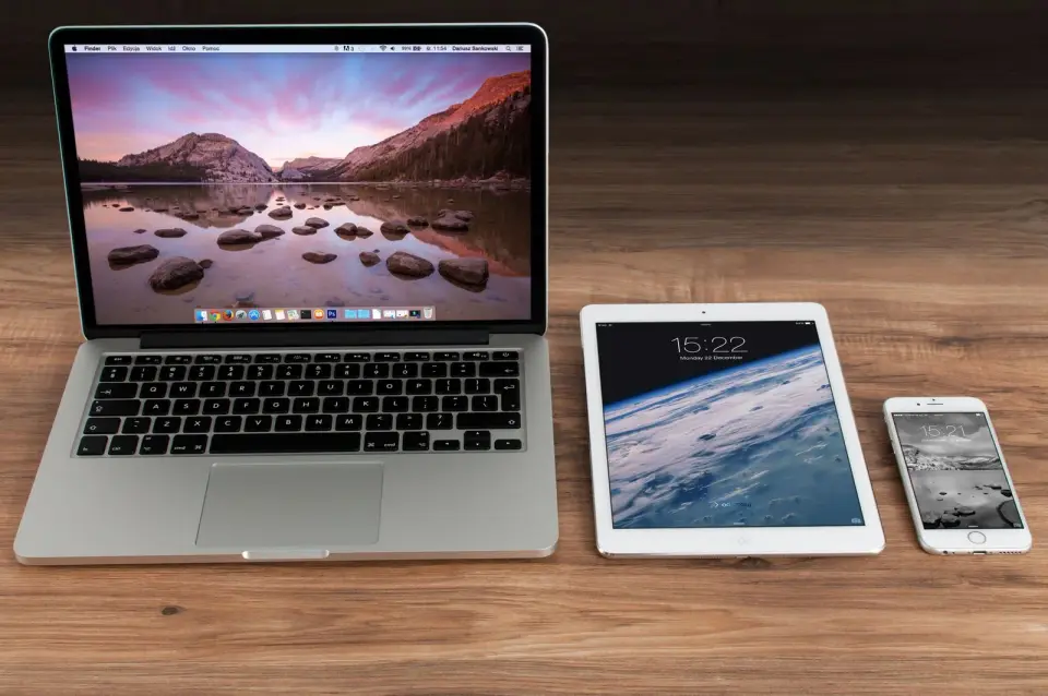 Full-Page Website Screenshots: Capture Any Page as an Image